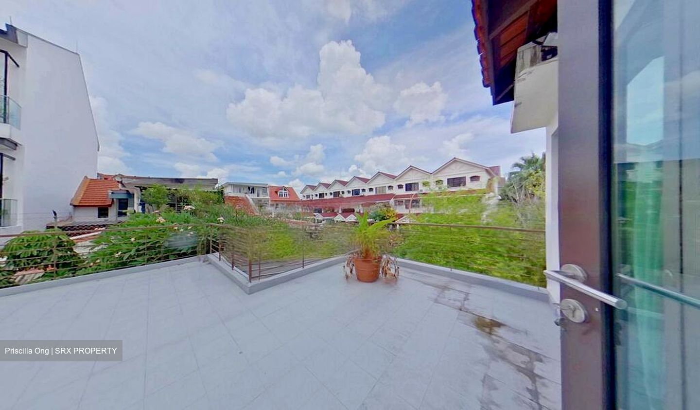 Bright Garden (D15), Terrace #559923641
